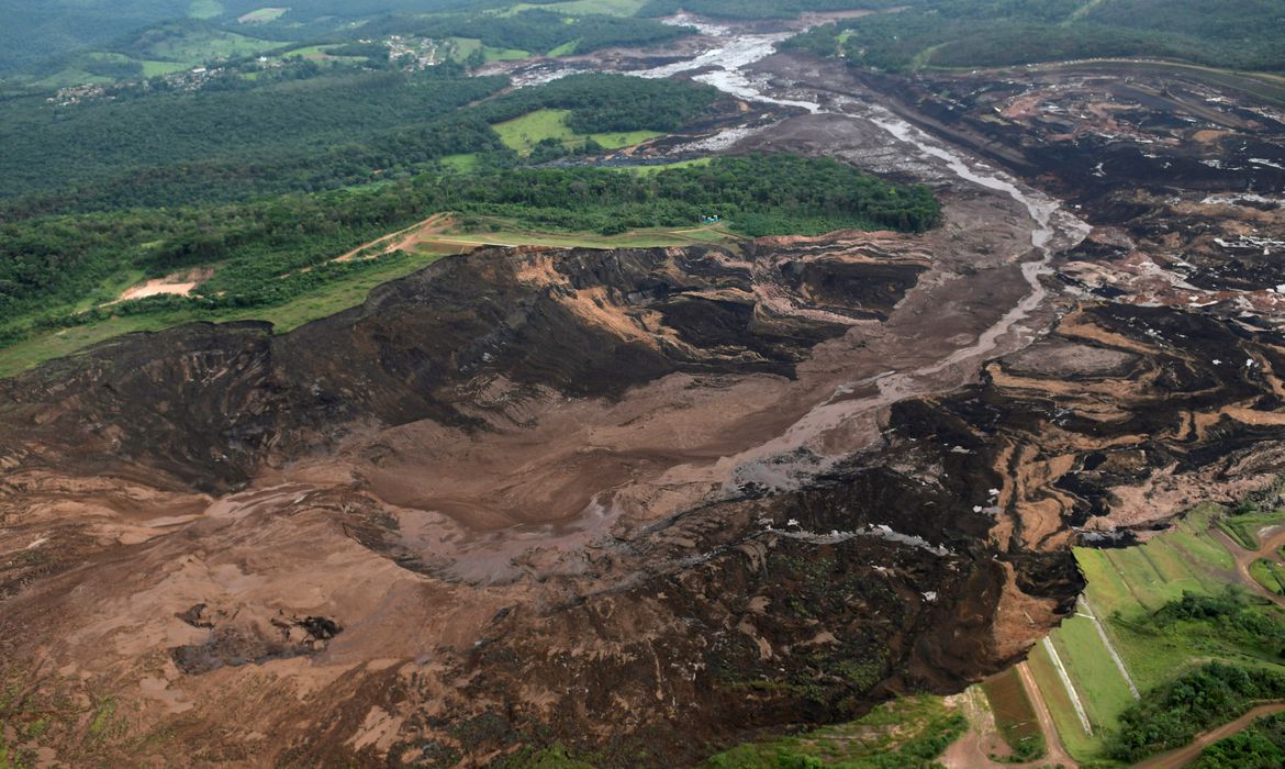 Municípios de Minas vão dividir R$ 1,5 bi do acordo de Brumadinho